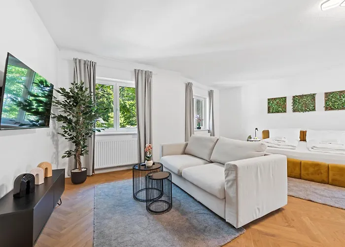 Luxury Wellness Grinzing * Vienna