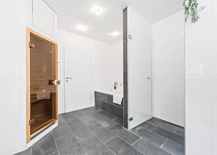 Luxury Wellness Grinzing Villa Vienna