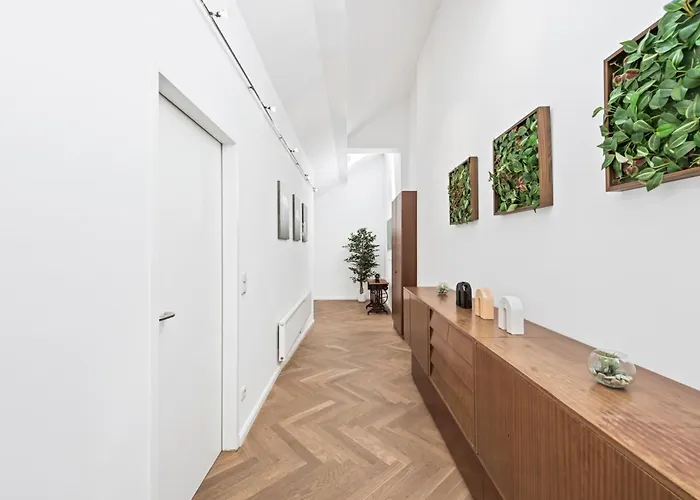 Luxury Wellness Grinzing * Vienna