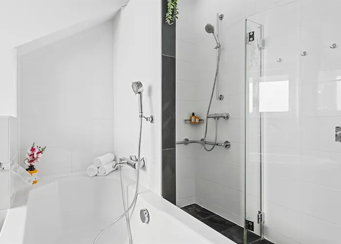 Luxury Wellness Grinzing * Vienna